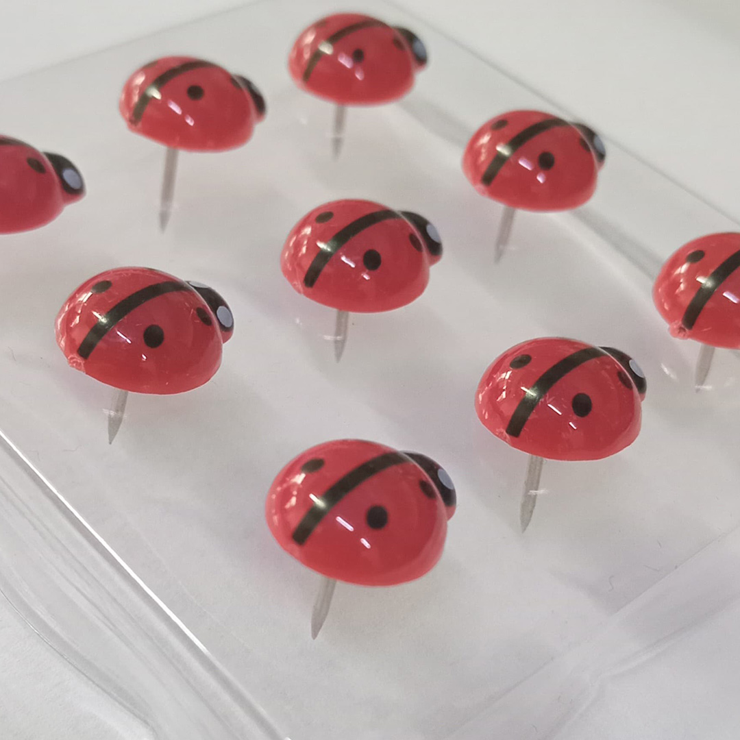  PINS MOOVING LADY BUG X 9